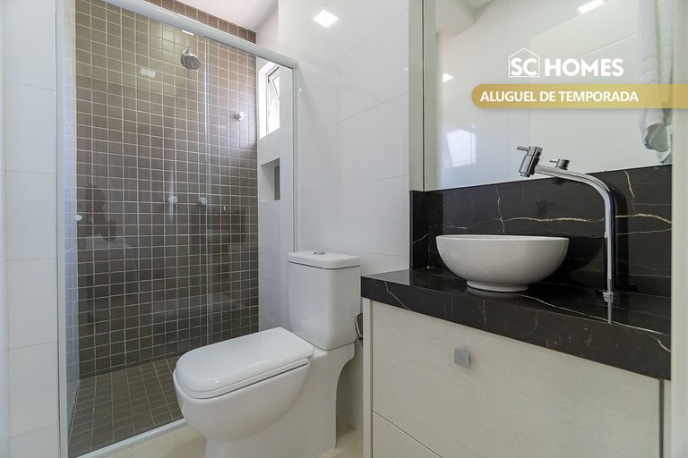 Cobertura Dúplex en Condominio con Piscina
