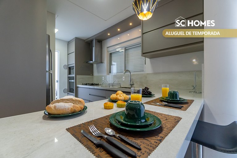 Cobertura Duplex em Condomínio com Piscina