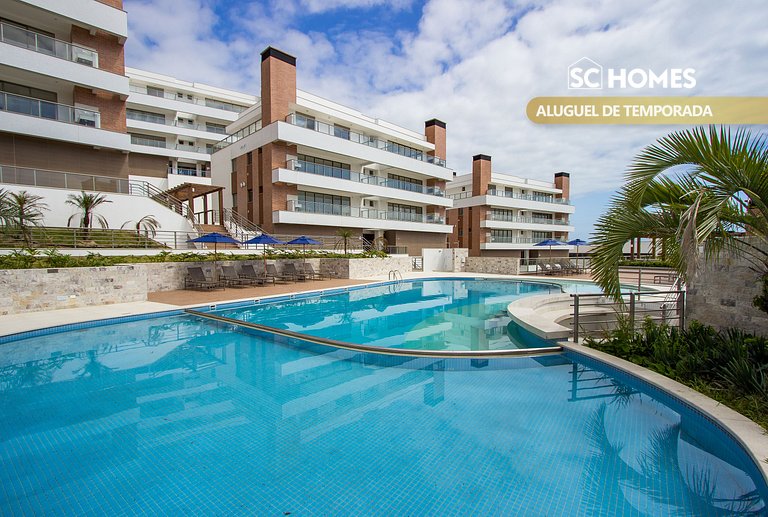Lujoso Apartamento en Cond. con Piscina y Ocio