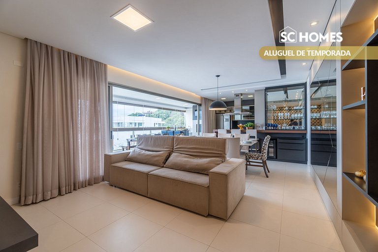 Lujoso Apartamento en Cond. con Piscina y Ocio