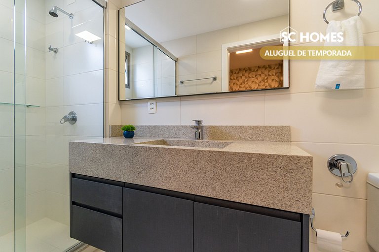 Lujoso Apartamento en Cond. con Piscina y Ocio