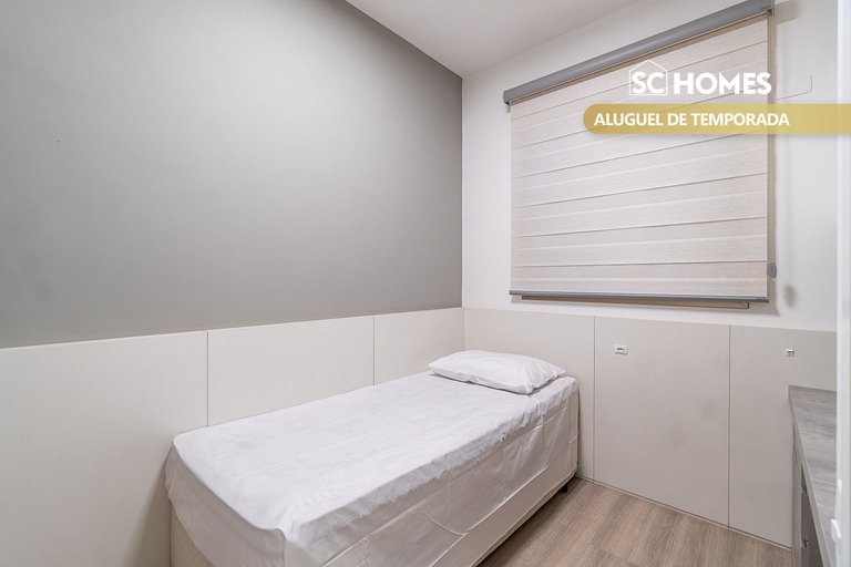 Lujoso Apartamento en Cond. con Piscina y Ocio