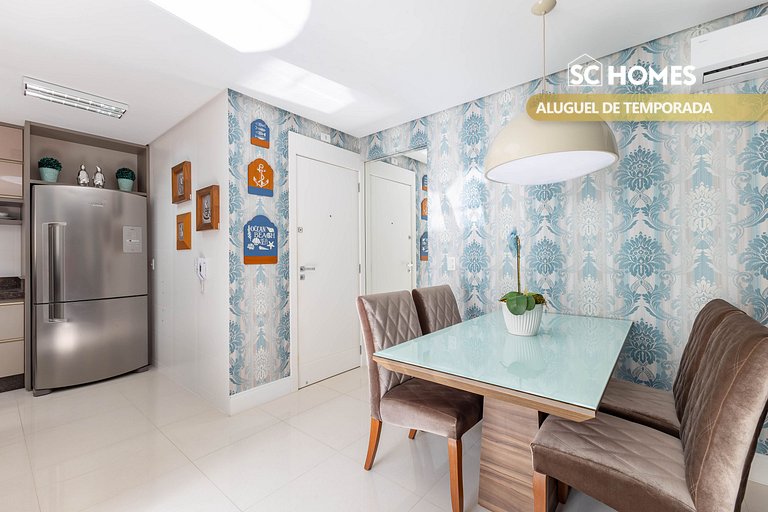 Excelente apartamento en condominio frente a la playa.