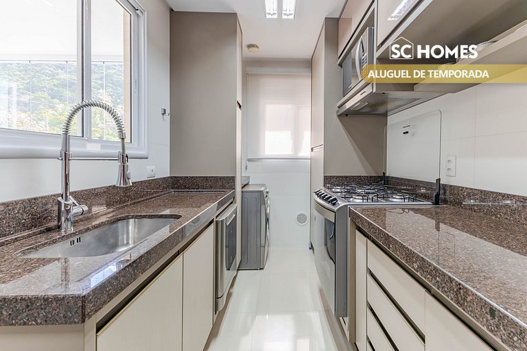 Excelente apartamento en condominio frente a la playa.