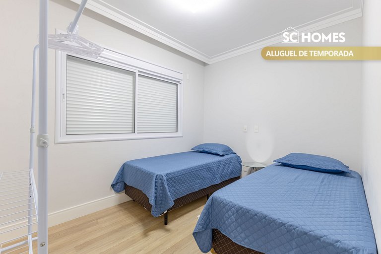 Excelente apartamento en condominio frente a la playa.