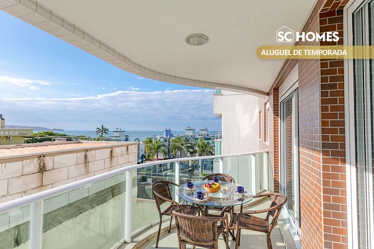 Apartamento en condominio con piscina y jacuzzi