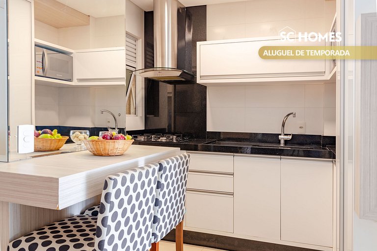 Apartamento en condominio con piscina y jacuzzi