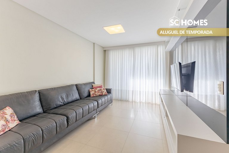 Apartamento en condominio con piscina y jacuzzi