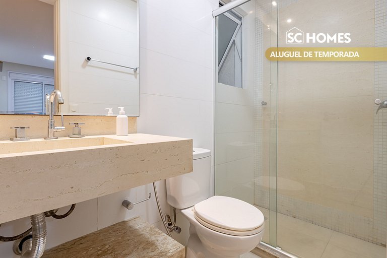 Apartamento en condominio con piscina y jacuzzi