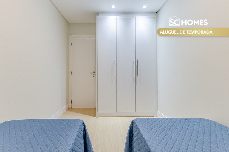 Apartamento en condominio con piscina y jacuzzi