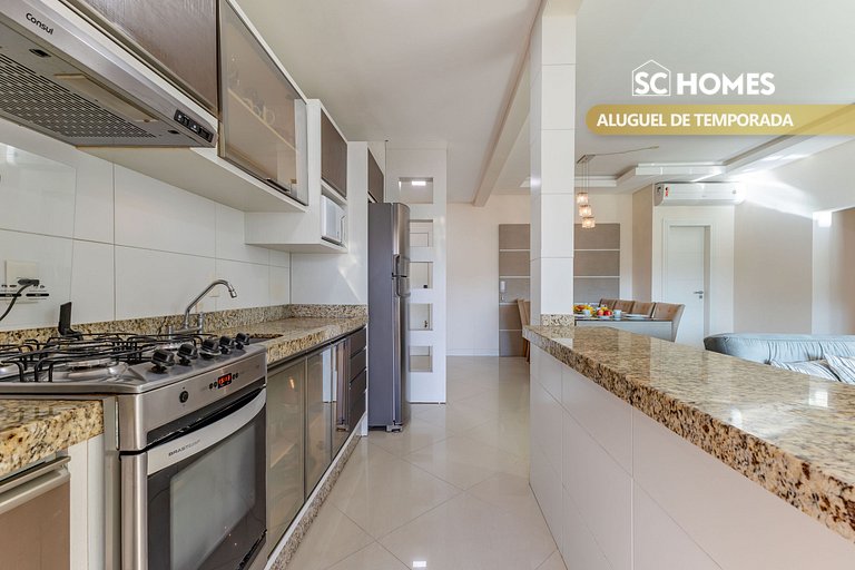 Amplio ático cerca de la playa de Bombinhas