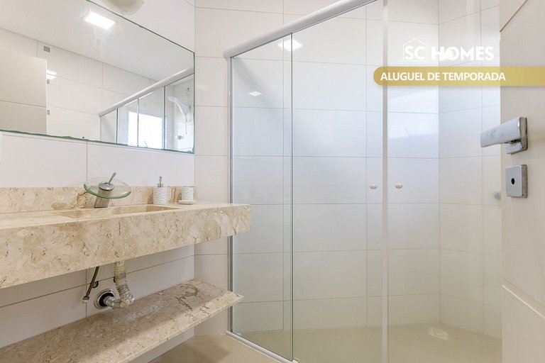 Amplio ático cerca de la playa de Bombinhas