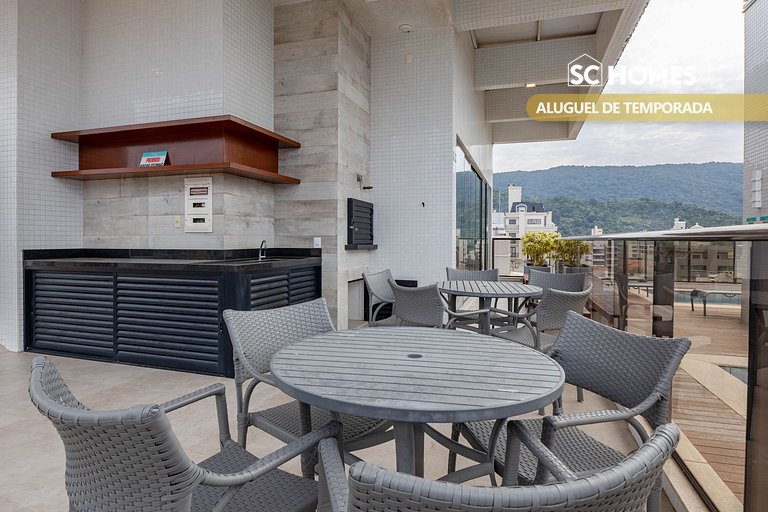 Apartamento finamente amueblado con zona de ocio y vistas al