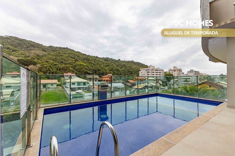 Incrível apartamento com piscina em Bombas