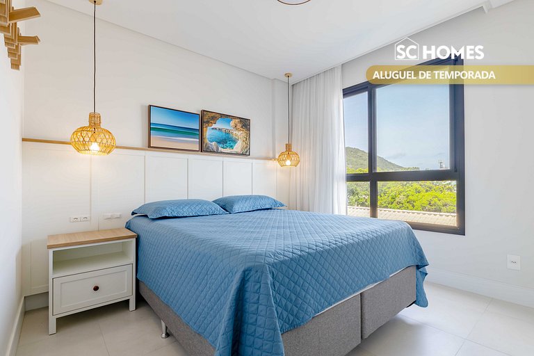 Apartamento alto padrão com piscina em Bombinhas