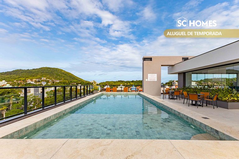 Apartamento alto padrão com piscina em Bombinhas