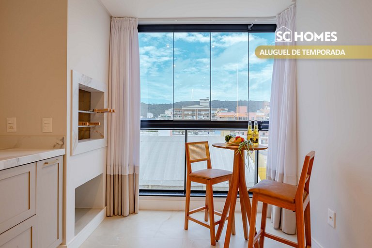 Apartamento alto padrão a 50 mts da praia