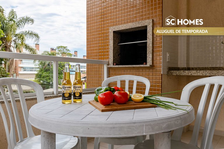 Apartamento a poucos metros da praia de Bombinhas