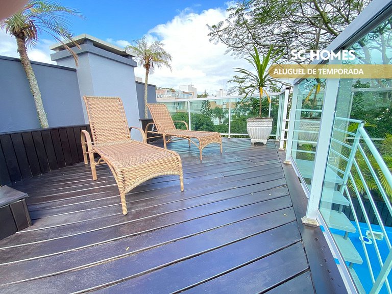 Dúplex con piscina en la playa de Bombinhas