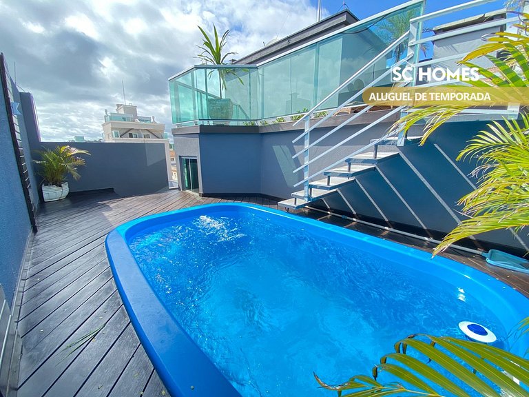 Duplex com piscina na praia de Bombinhas