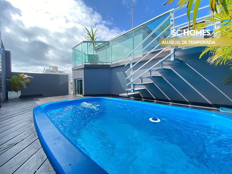 Duplex com piscina na praia de Bombinhas