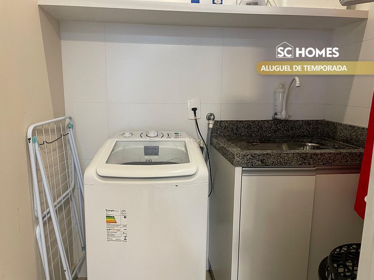 Apartamento com piscina e vista para montanha