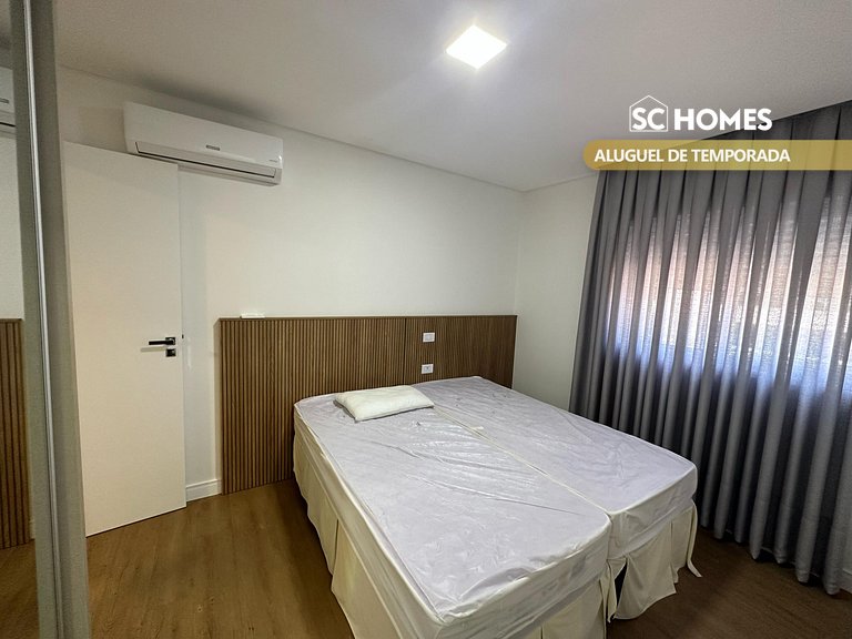 Apto 2 suites a poucos passos da av. principal.
