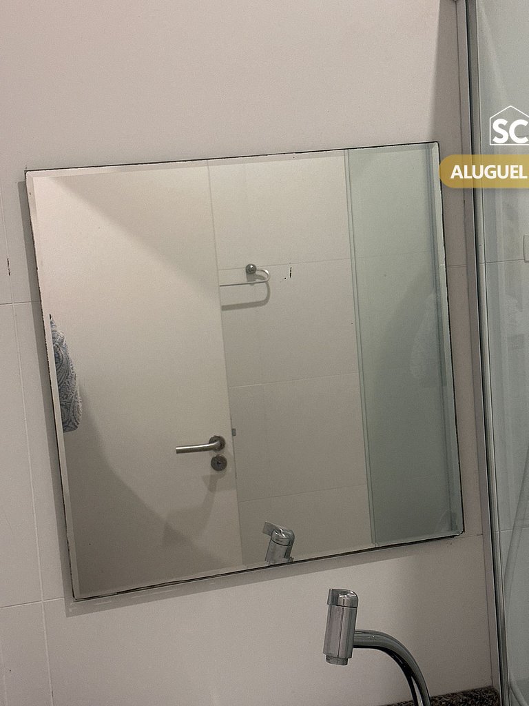 Apartamento com piscina e vista para montanha
