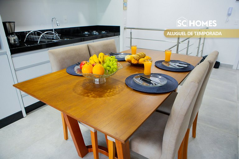 Condomínio Frente Mar com Piscina Climatizada