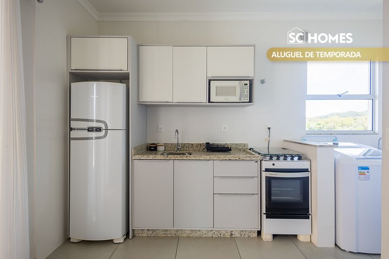 Apto c/ ar e churrasqueira, 350m da Praia Mariscal