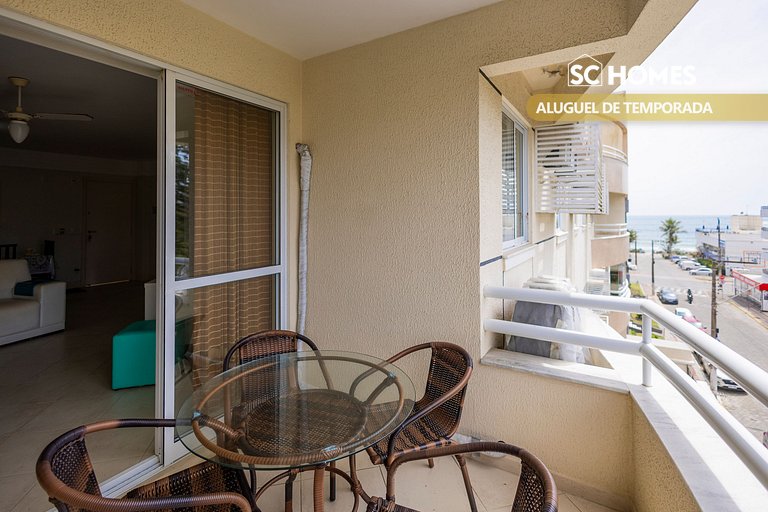 Apartamento a poucos passos da Praia de Bombas