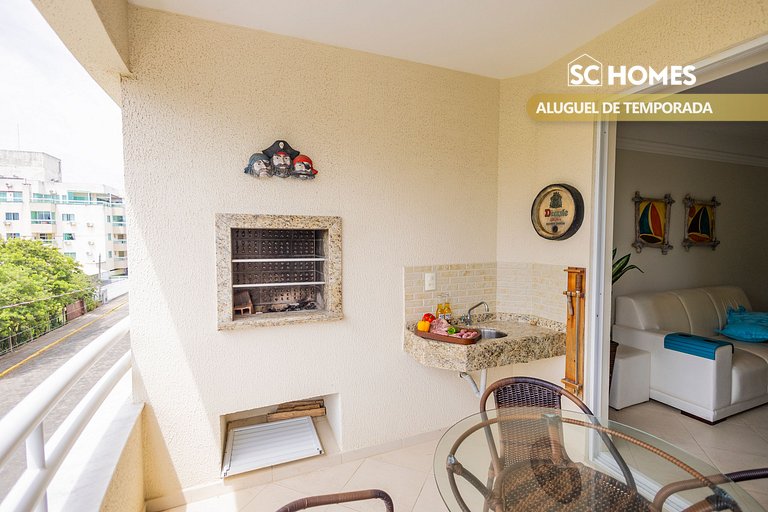 Apartamento a poucos passos da Praia de Bombas