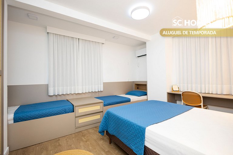 Casa com piscina para até 12 pessoas