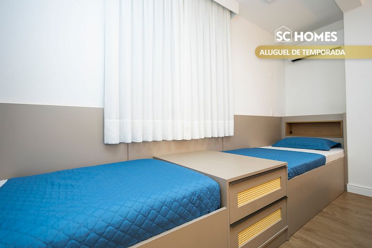 Casa com piscina para até 12 pessoas