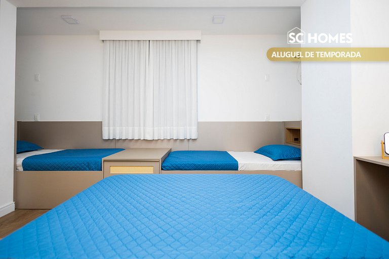 Casa com piscina para até 12 pessoas