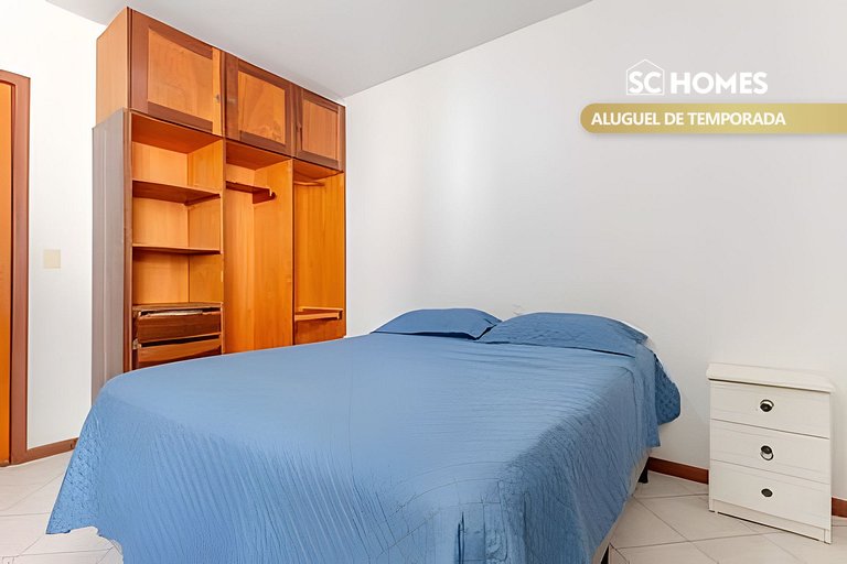 Triplex a poucos metros da praia de Bombas