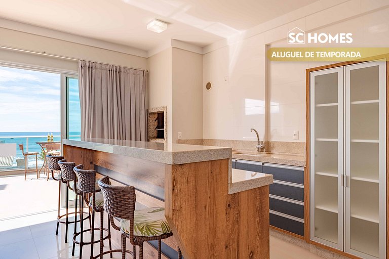 Ático grande con vistas al mar - Jacuzzi privado