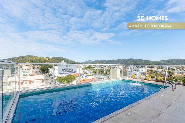 Apartamento com piscina e vista para montanha