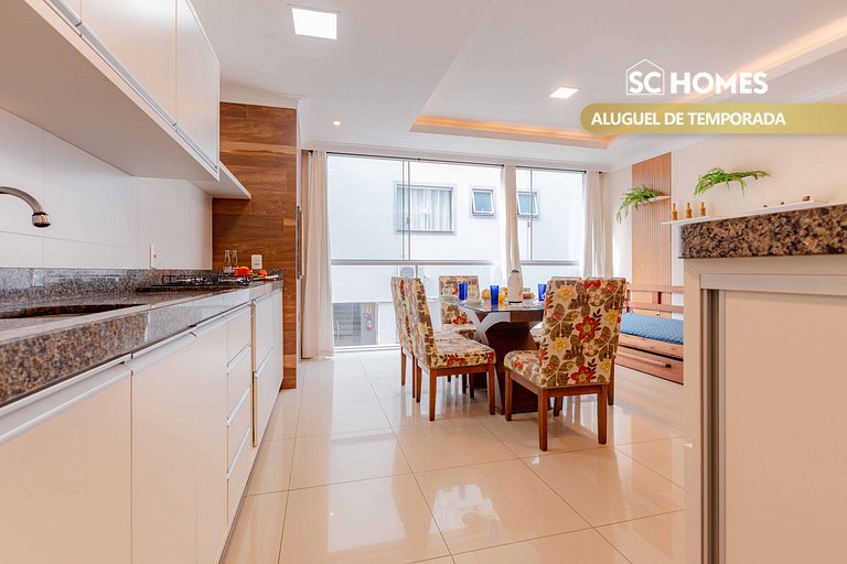 Apartamento con piscina y vistas a la montaña