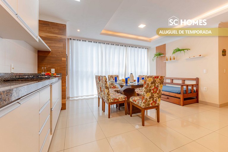 Apartamento com piscina e vista para montanha