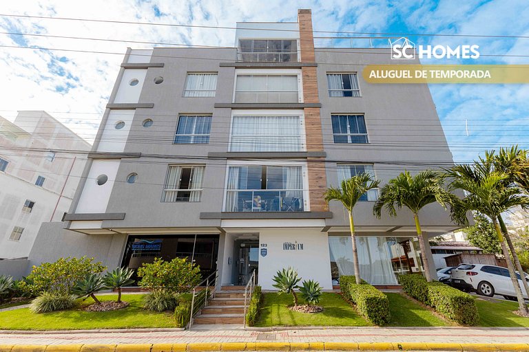Apartamento con piscina y vistas a la montaña