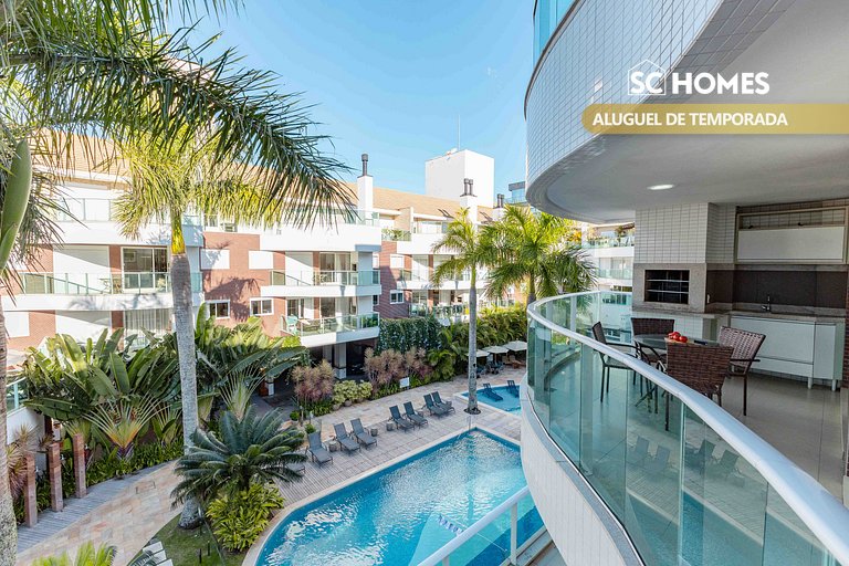 Apartamento en condominio con piscina y jacuzzi