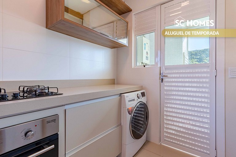 Elegante apartamento en la playa de Bombas.
