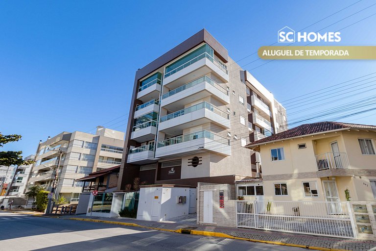 Elegante apartamento en la playa de Bombas.