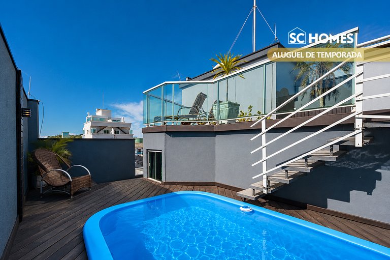 Duplex com piscina na praia de Bombinhas