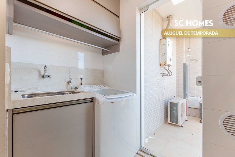 Cobertura Duplex em Condomínio com Piscina