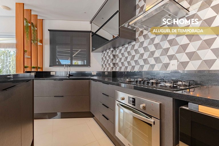 Luxuoso Apartamento com Piscina Privativa - VRDS