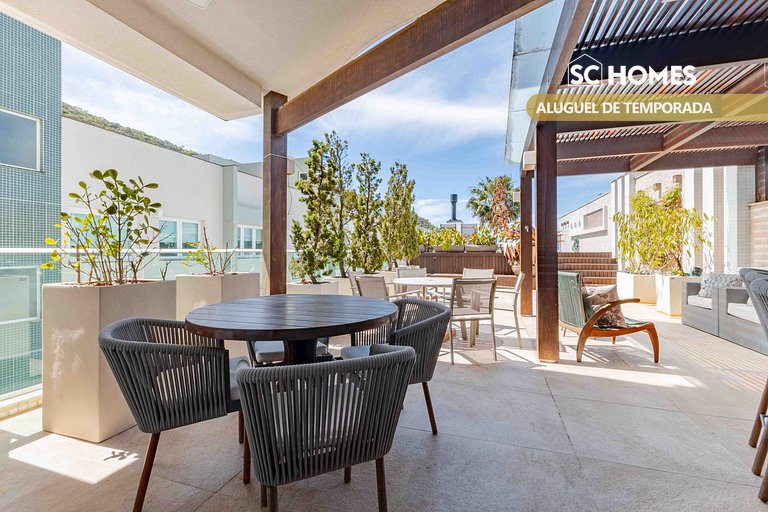 Luxuoso Apartamento com Piscina Privativa - VRDS